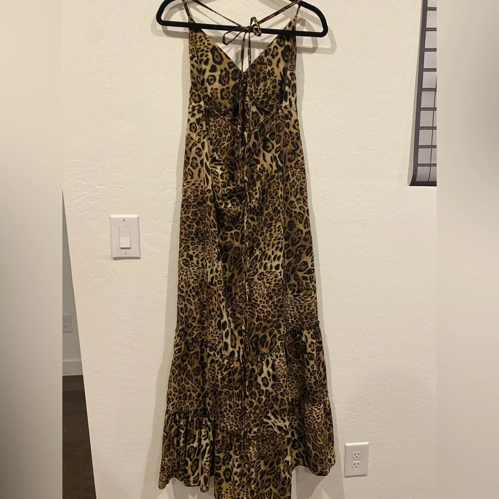 Vonda Leopard Maxi - Picture 7 of 11